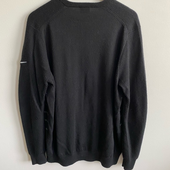 Nike Golf 3D V-Neck Sweater - Picture 2 of 4